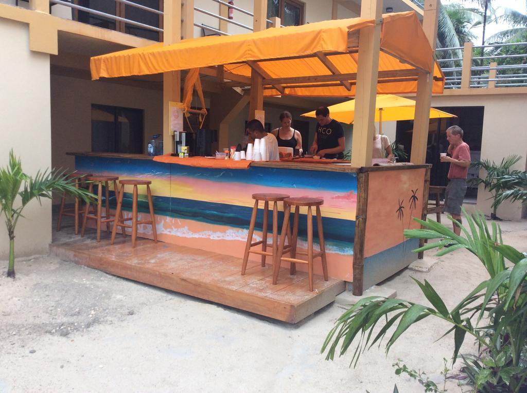 Popeye'S Beach Resort San Pedro  Exterior foto